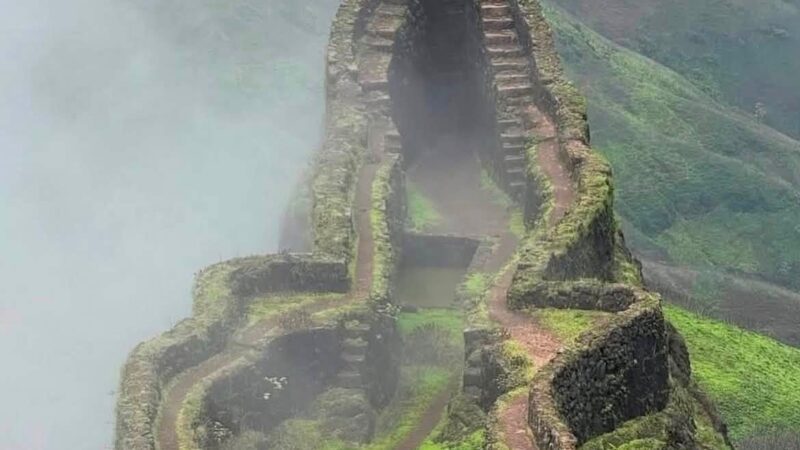 Torna Fort