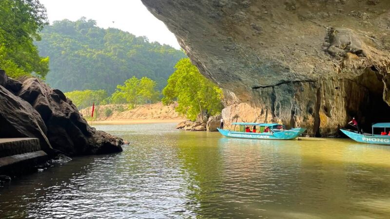 phong nha cave လှိုဏ်ဂူ